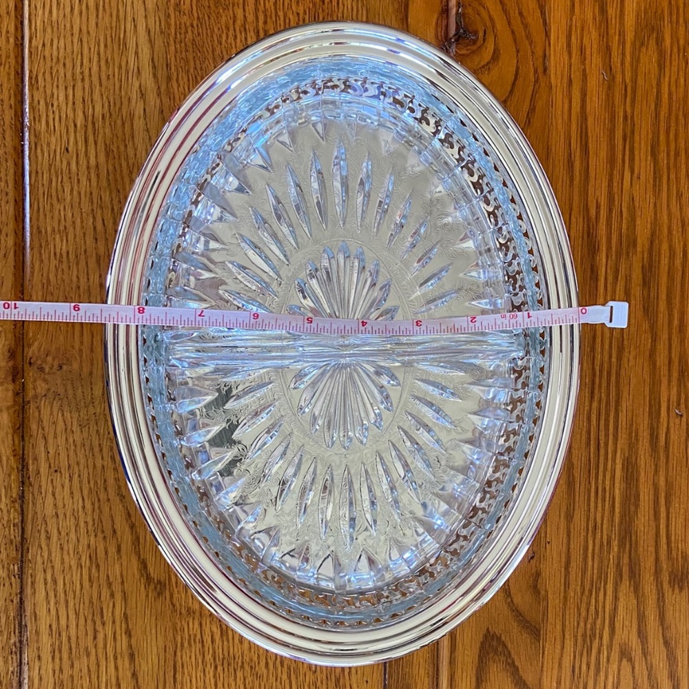 Oneida - Silver Glass Ridgewood Oval Gallery Tray - Picture 8 of 9
